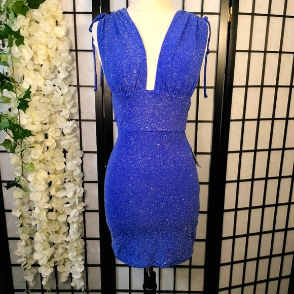 B Darlin Shimmer Deep V Neck Mini Dress Blue Size Small - Picture 1 of 9